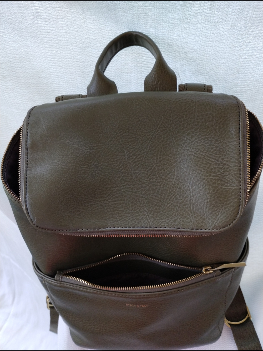 Matt & Nat Olive Vegan Leather Backpack with Front Pocket Vegan Unisex - Picture 10 of 16